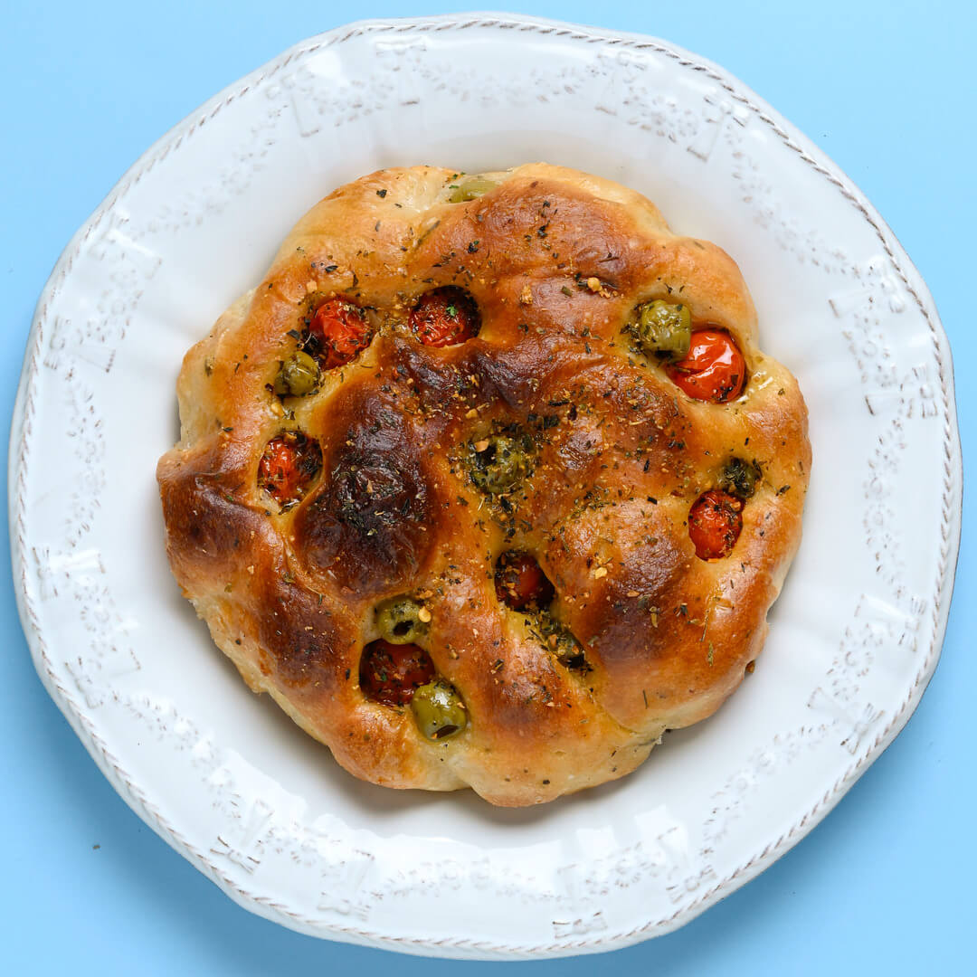 Vivanda - Focaccia - Olives & Cherry Tomato Vivanda - Focaccia Olive & Cherry Tomato - Image 1